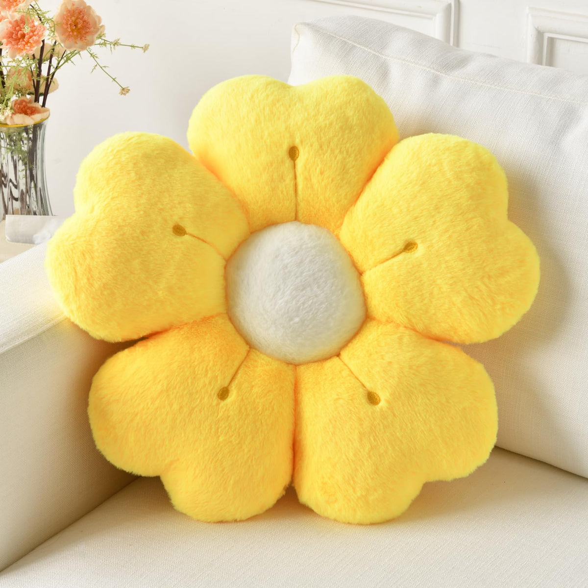 Flower Pillow, Cute Daisy Decorative Throw Pillows, White, 15 Inches