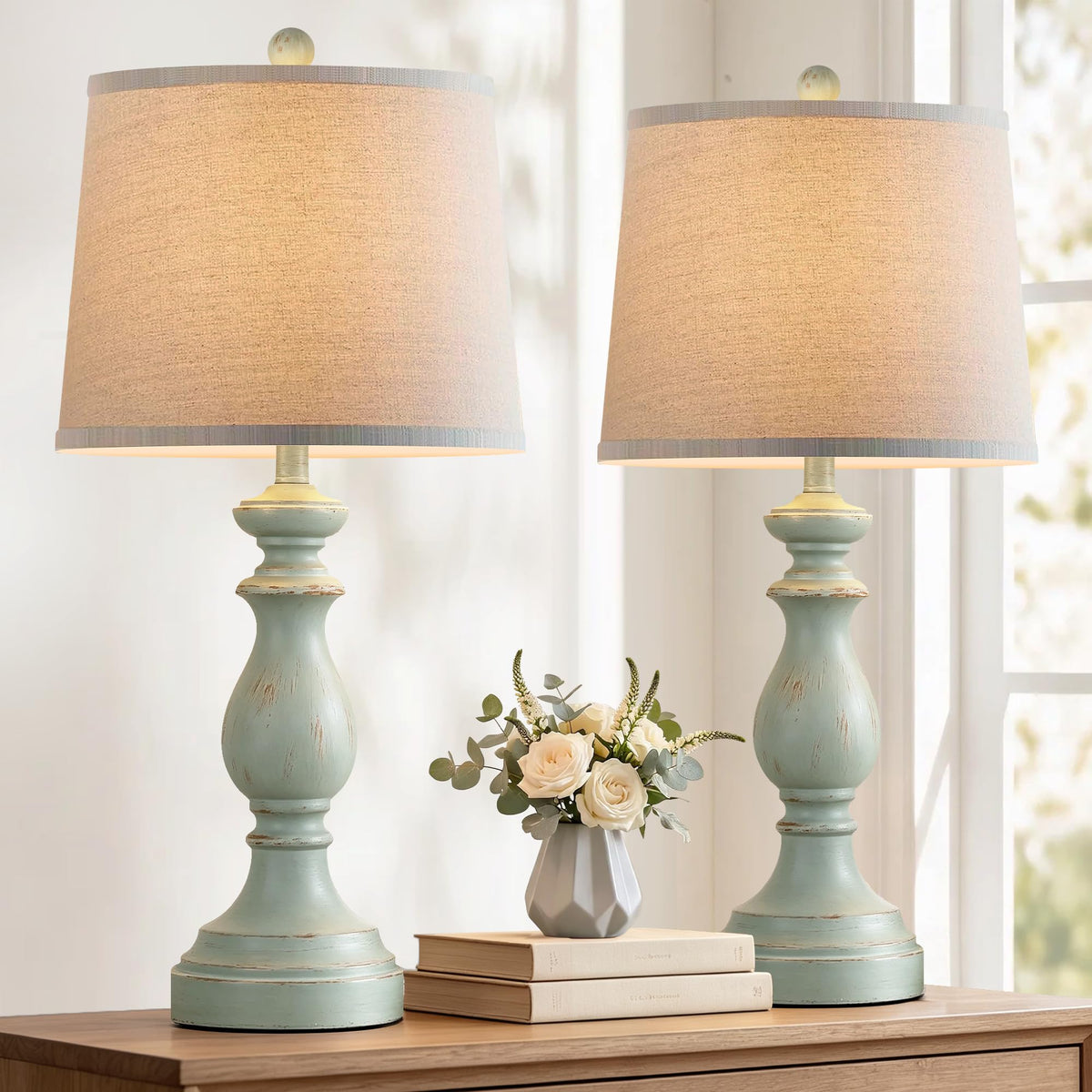PARTPHONER Traditional Table Lamp Set of 2, Rustic Farmhouse Table Lamps for Living Room Bedroom, 22" Bedside Desk Lamps Vintage Nightstand Lamps with Linen Shades, Black