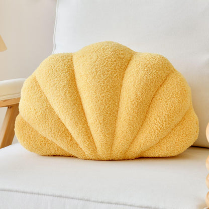 Lfsaaj Ivory Seashell Throw Pillows, Shell Shaped Throw Pillows, 13 Inch Soft Home Decorative Pillow Plush Cushion for Bed Couch Living Sofa Room Decor Accent Throw Pillow
