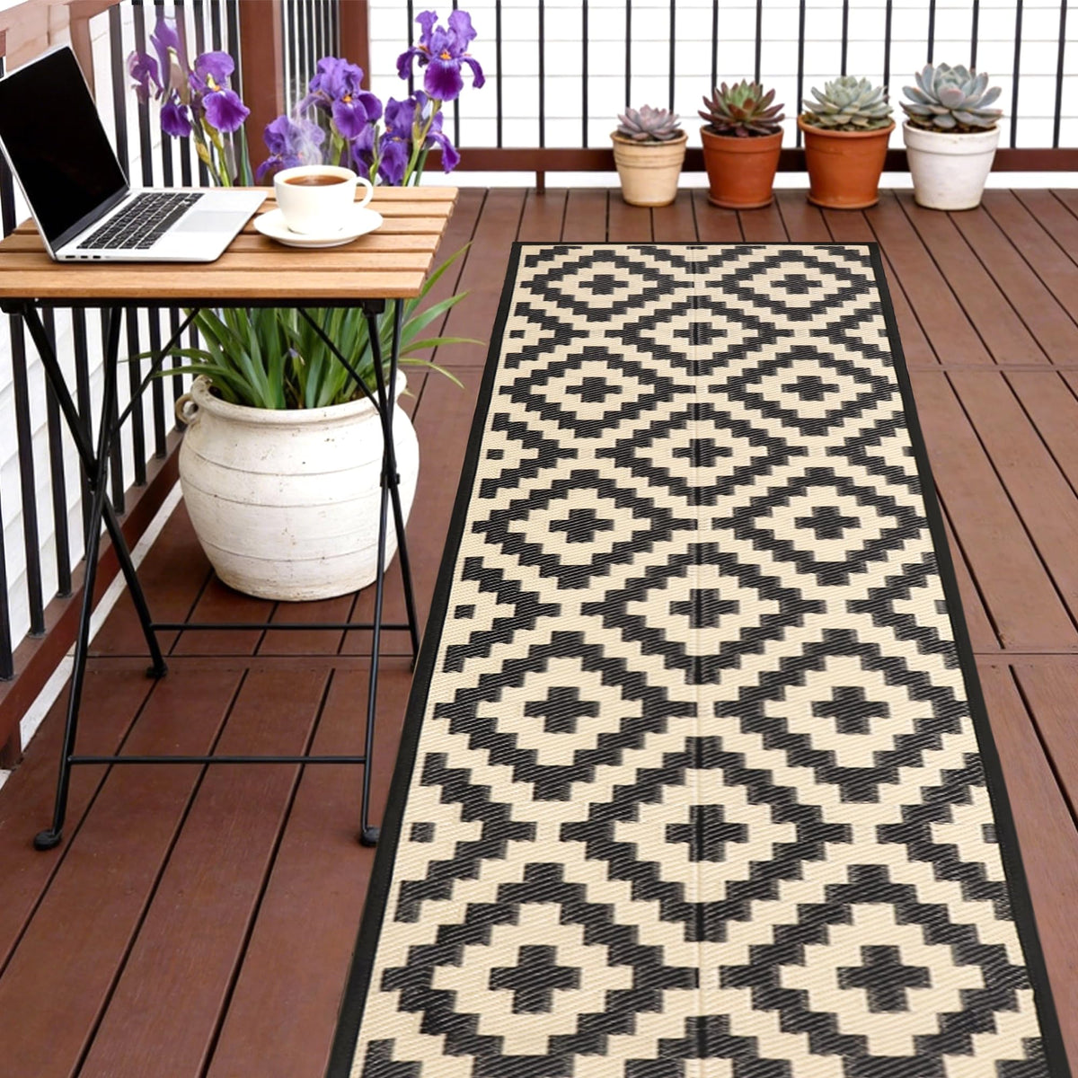 SAND MINE Waterproof Outdoor Rug 5x8 ft, Plastic Reversible Rug, Modern Area Rug, Large Floor Mat for Outdoors, RV, Patio, Backyard, Deck, Picnic, Beach, Camping, Black & Beige