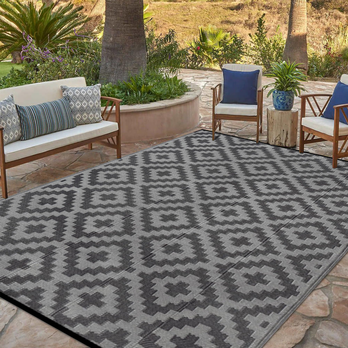 SAND MINE Waterproof Outdoor Rug 5x8 ft, Plastic Reversible Rug, Modern Area Rug, Large Floor Mat for Outdoors, RV, Patio, Backyard, Deck, Picnic, Beach, Camping, Black & Beige