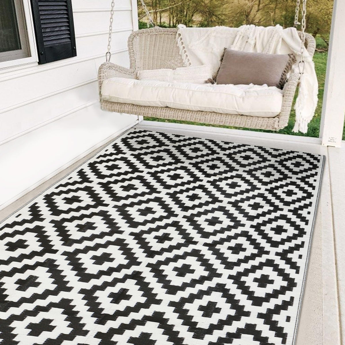 SAND MINE Waterproof Outdoor Rug 5x8 ft, Plastic Reversible Rug, Modern Area Rug, Large Floor Mat for Outdoors, RV, Patio, Backyard, Deck, Picnic, Beach, Camping, Black & Beige