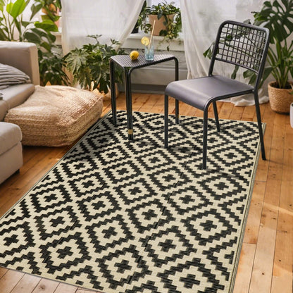 SAND MINE Waterproof Outdoor Rug 5x8 ft, Plastic Reversible Rug, Modern Area Rug, Large Floor Mat for Outdoors, RV, Patio, Backyard, Deck, Picnic, Beach, Camping, Black & Beige