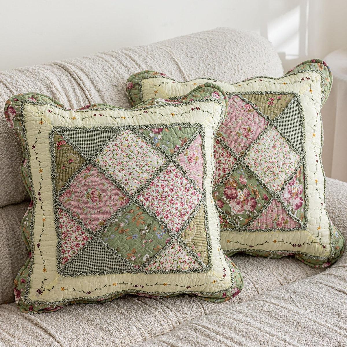 vctops Set of 2 Quilted 100% Cotton Boho Throw Pillow Covers 18" x 18" Farmhouse Country Floral Patchwork Decorative Cushion Cover, Patchwork Flower M